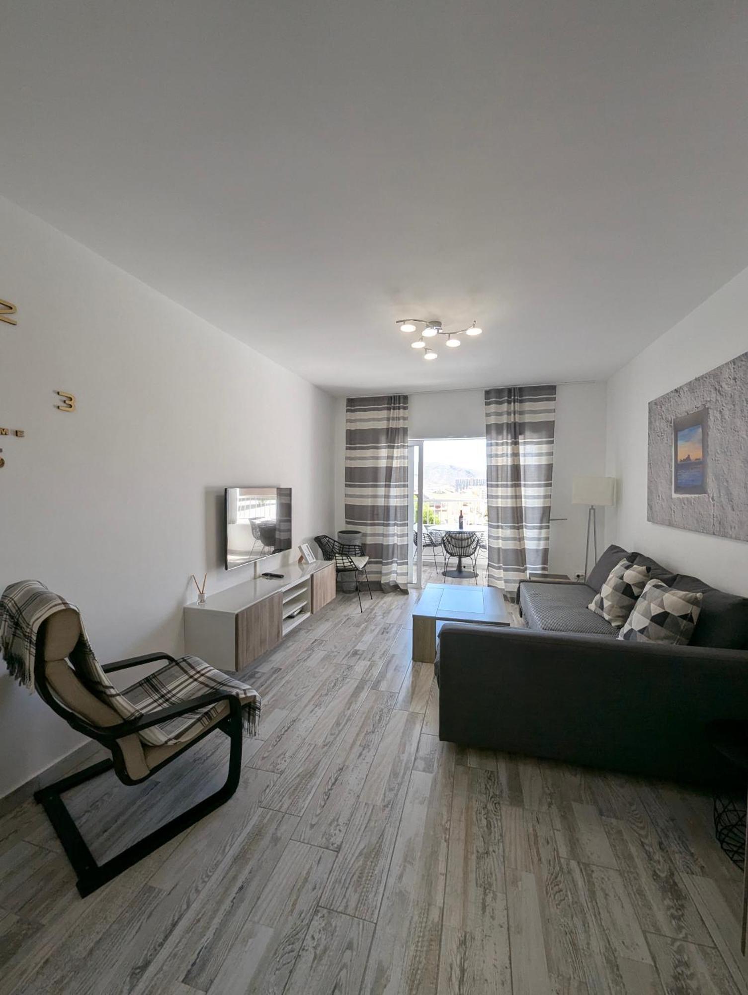 Cozy Apartment In Los Cristianos Guincho  Dış mekan fotoğraf